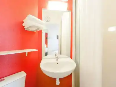 b&b hôTel Colmar Vignobles Ouest - 33