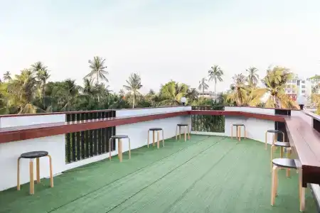 Sleepbox Hostel Suratthani - 11