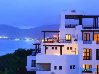 Aegean Suites Sanya Yalong Bay Resort - 3
