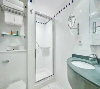 Hilton Garden Inn Birmingham Brindley Place - 35