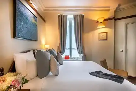 Hôtel Pont Royal - 48