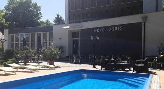 Doris - 8