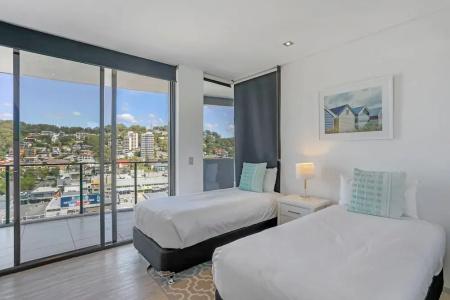 Ambience on Burleigh Beach - 57