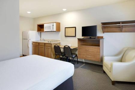 WoodSpring Suites - 29