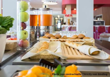 ibis Styles - 10