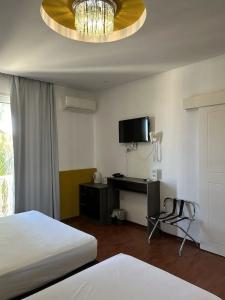 Saint Elena Boutique - 78