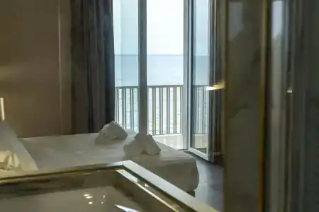 Palace - 20
