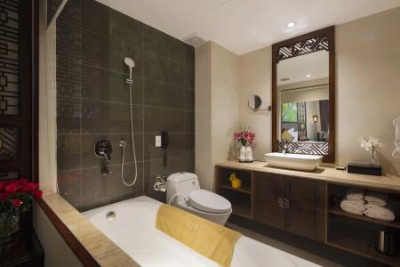 Thanh Lich Royal Boutique - 174