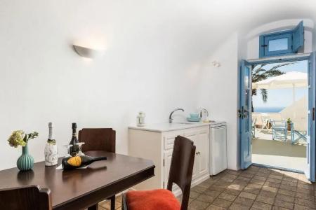 Pantelia Suites - 186