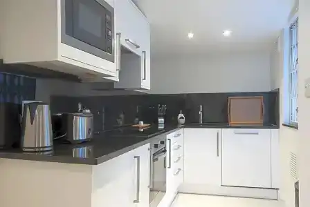 Manson Place - 113