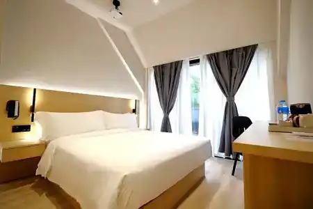 Rest Bugis (Sg Clean, Staycation Approved) - 175