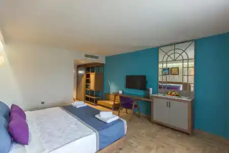 Risus Beach Resort - 25