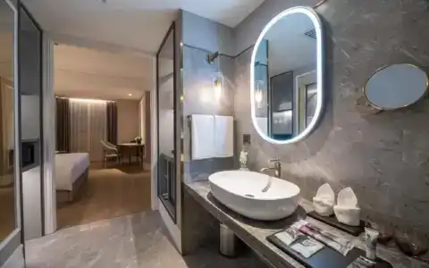 Mercure Shanghai Global Harbour - 35