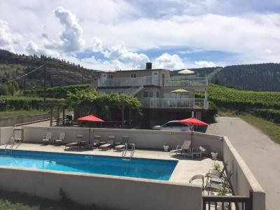 D'Angelo Winery Farm House - 17
