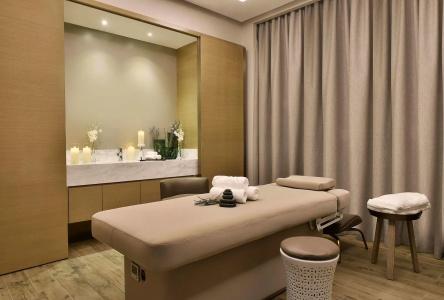 Hilton - 22