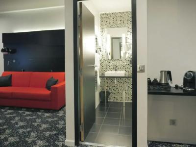 Kyriad Prestige Perpignan Centre del Mon - 71