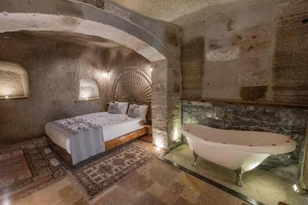 Sarnich Cave Suites - 96