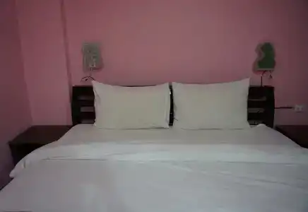 The Boss Grand Tower - 37