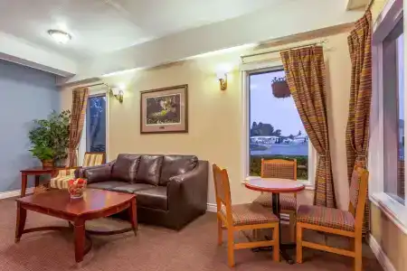 Super 8 by Wyndham - 1