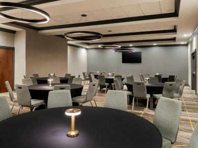 Holiday Inn & Suites Orlando International Drive South, An Ihg - 45