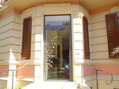 Petit Chateau - 54
