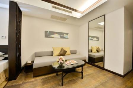 The Grand Sathorn - 12