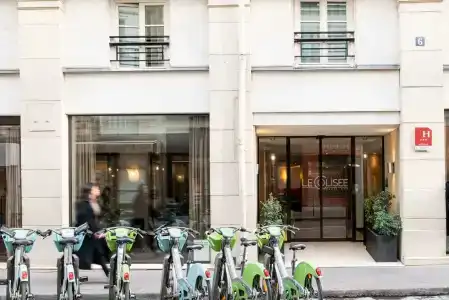 Hôtel Le Colisée - 0
