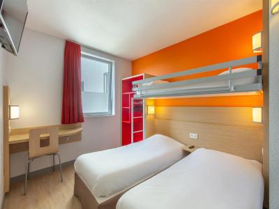 Première Classe Sud - Barjouville - 42