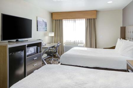 Best Western Plus Peppertree Airport Inn - 47