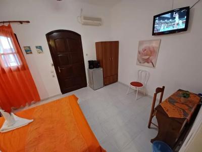 Evelina Pension! - 63