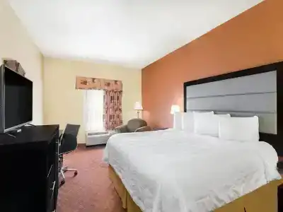 Baymont by Wyndham I-95 - 35