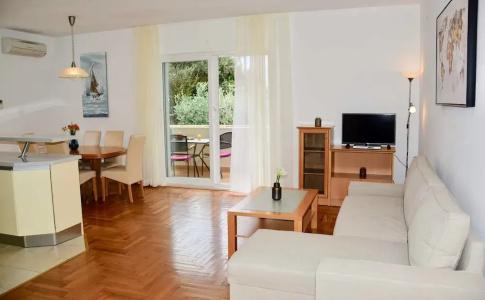 Pervanovo with Free Parking - 281