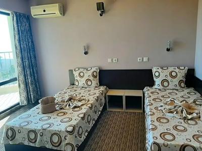 Silver - All Inclusive & Free Parking - 45