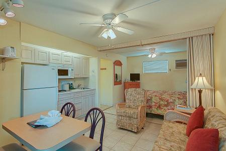 Caribbean Beach Club - 1