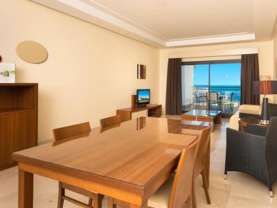 Estepona & Spa Resort - 5