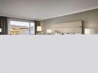 Fairmont Waterfront - 43