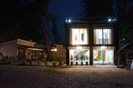 Tt Naiyang Beach Phuket - 23