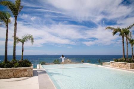 Empire Beach Resort - 11