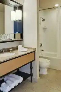 Renaissance New Orleans Arts Warehouse District - 34