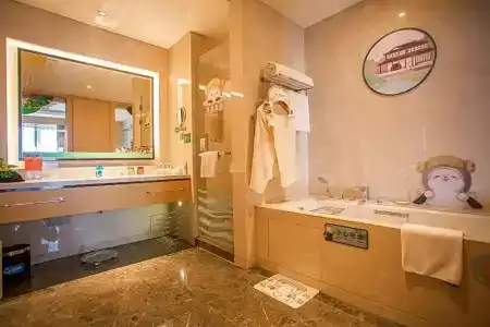 Holiday Inn Suzhou Huirong Plaza, An Ihg - 130