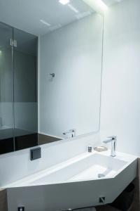 Athens Lodge - 7