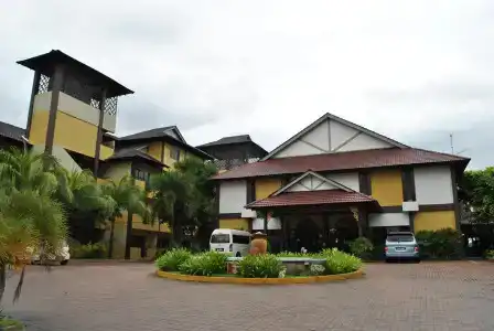 Puteri Bayu Beach - 23