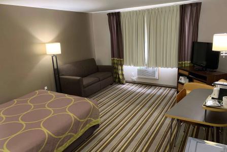 Super 8 by Wyndham - 1