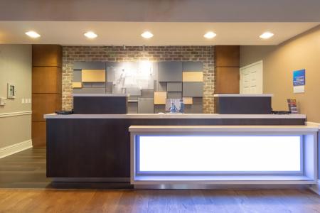 Holiday Inn Express Savannah - Historic District, An Ihg - 1