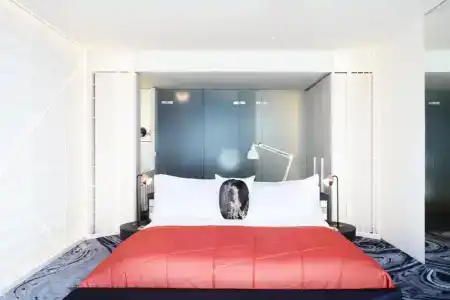 W Barcelona - 5