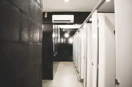 Wink Capsule Hostel @ Chinatown (SG Clean) - 60