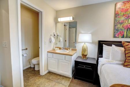 Grand Crowne by Capital Vacations - 86