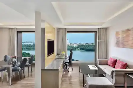 Courtyard by Marriott Bengaluru Hebbal - 63