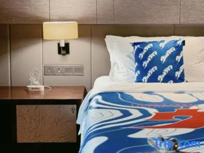 Ascott Raffles City - 159
