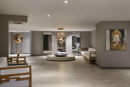Ramada & Suites Kemalpasa - 8